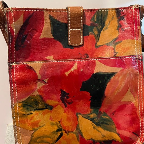 Patricia Nash | Floral Red, Green, Tan Crossbody | - Picture 2 of 7